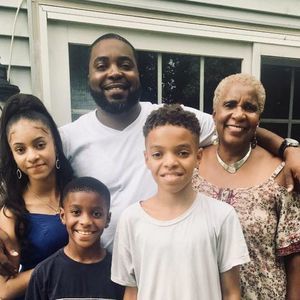 Meet your Posher, Vashti